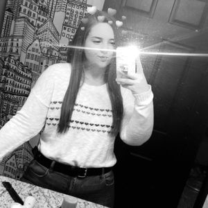 Meet your Posher, Kaitlyn